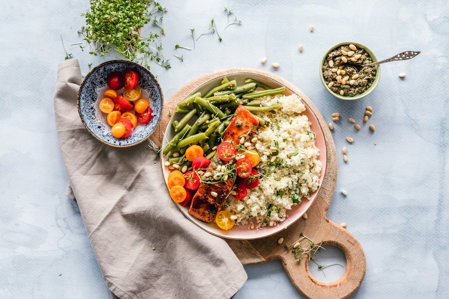 Plato fresco con vegetales — fotografía ilustrativa